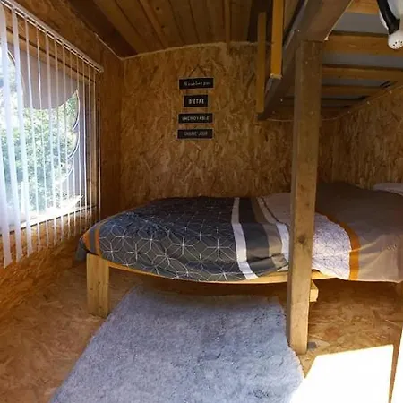 Perche A La Ferme Aventure Du Perthus Luxury tent Le Perthus