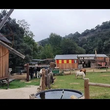 Perche A La Ferme Aventure Du Perthus *